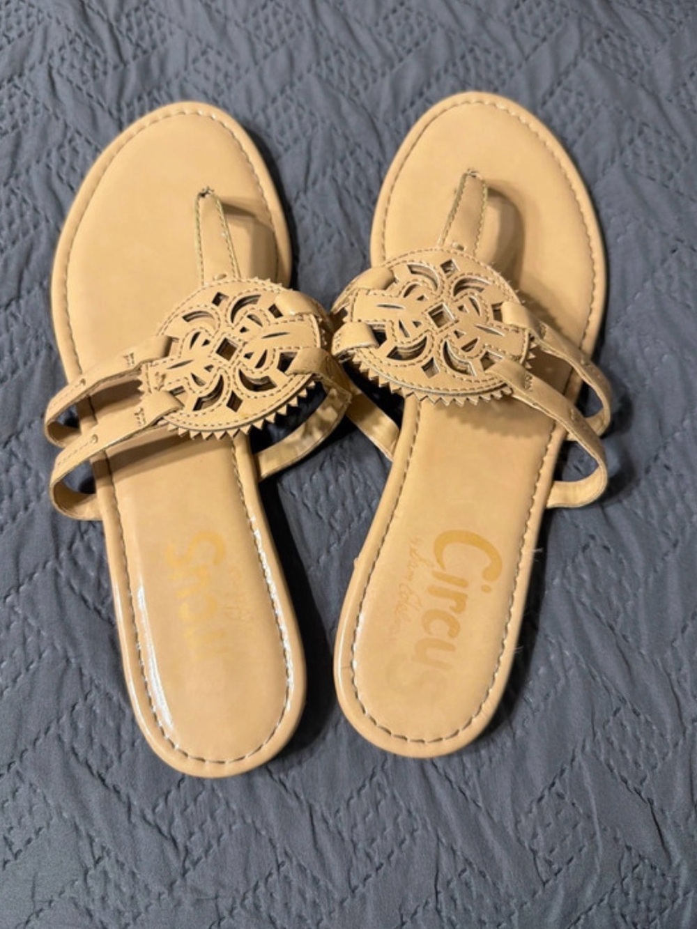 Circus by Sam Edelman Beige Cutout Medallion Slide Sandals